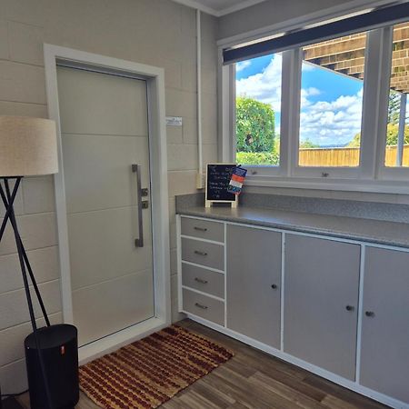 Haven In Taupo Apartment Exterior photo